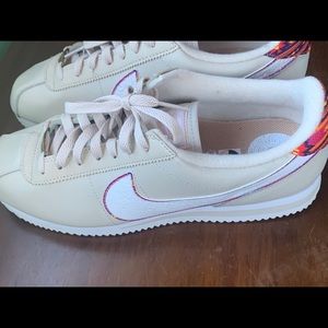 Nike Cortez